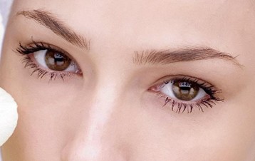 海口做切眉保持多久？