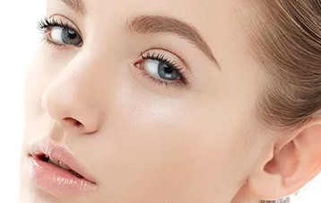 海口彩光嫩肤能去除黑头吗？