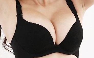 海南副乳的表现症状有哪几类？